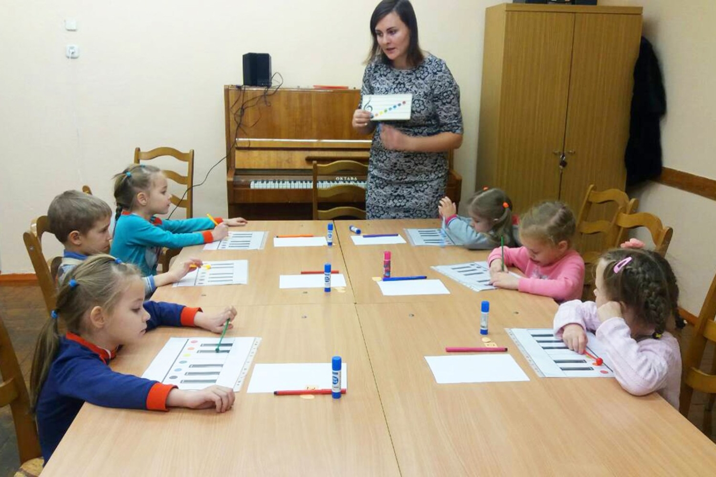 Чтобы музыка звучала, ноты выучим сначала...